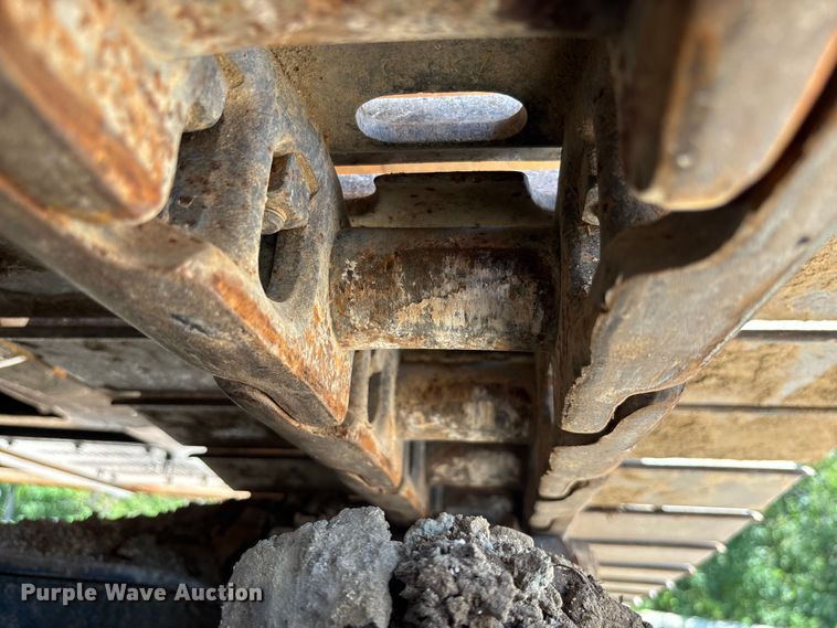 image for item FC1887 1995 Hyundai Robex 200LC excavator