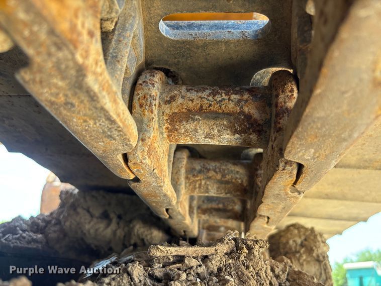 image for item FC1887 1995 Hyundai Robex 200LC excavator