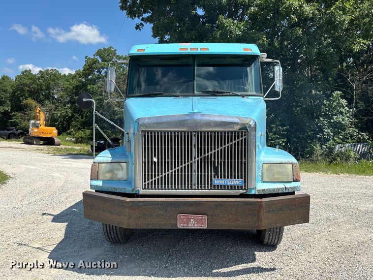 image for item FC1888 1989 White GMC WIA semi truck