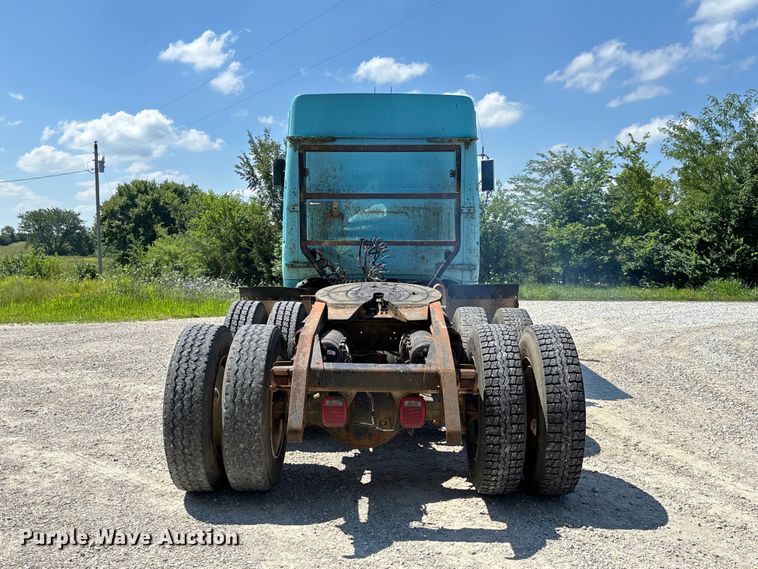 image for item FC1888 1989 White GMC WIA semi truck
