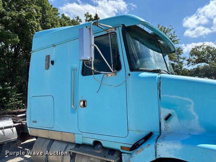 image for item FC1888 1989 White GMC WIA semi truck