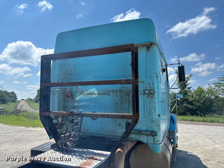 image for item FC1888 1989 White GMC WIA semi truck