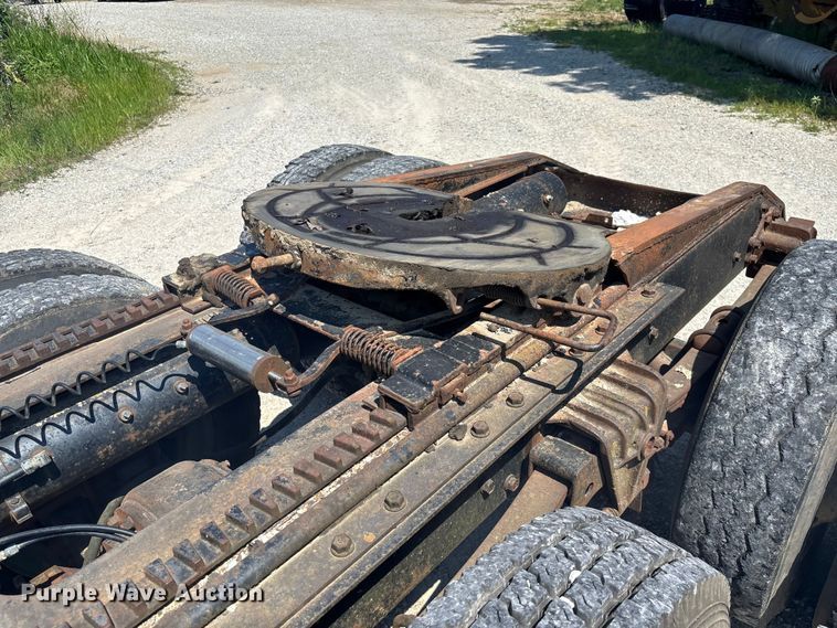 image for item FC1888 1989 White GMC WIA semi truck