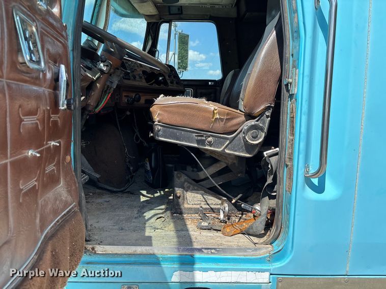 image for item FC1888 1989 White GMC WIA semi truck