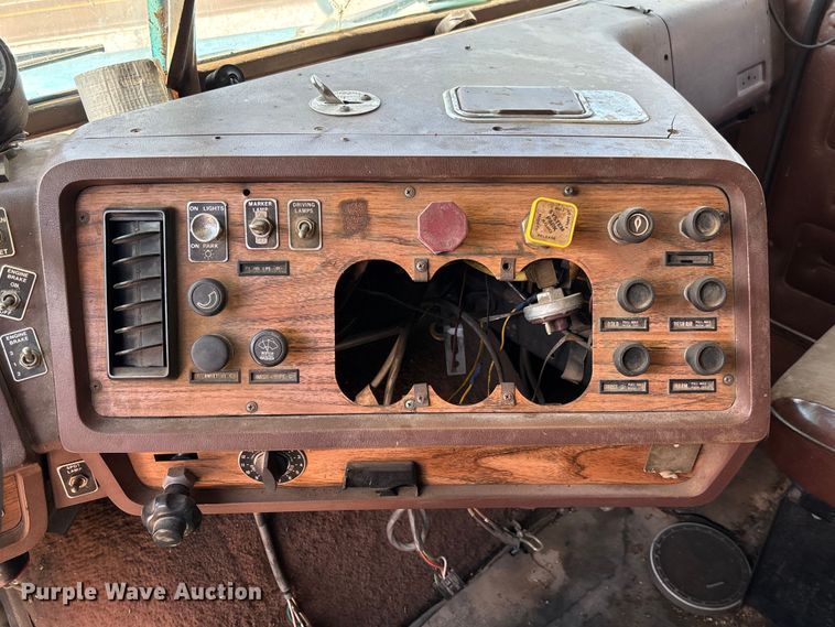 image for item FC1888 1989 White GMC WIA semi truck