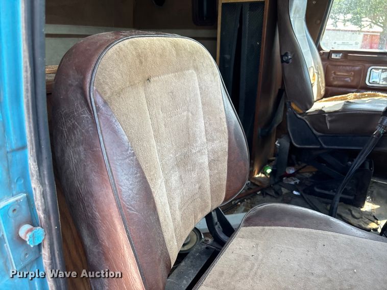 image for item FC1888 1989 White GMC WIA semi truck