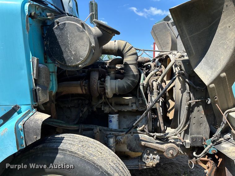 image for item FC1888 1989 White GMC WIA semi truck