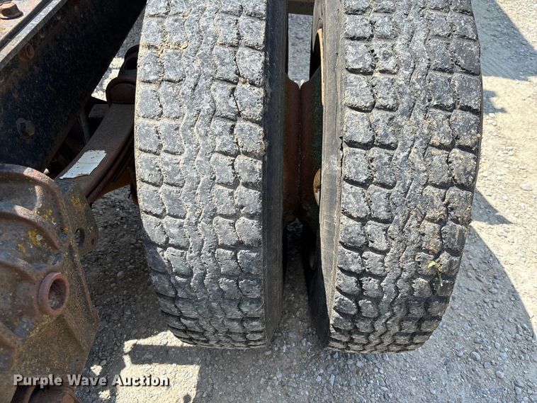 image for item FC1888 1989 White GMC WIA semi truck