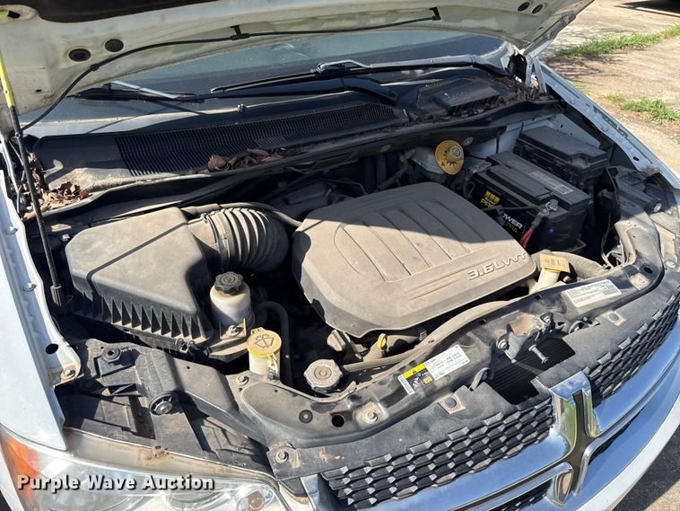 image for item FC4025 2016 Dodge Grand Caravan handicap accessible van