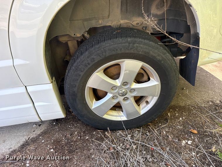 image for item FC4025 2016 Dodge Grand Caravan handicap accessible van