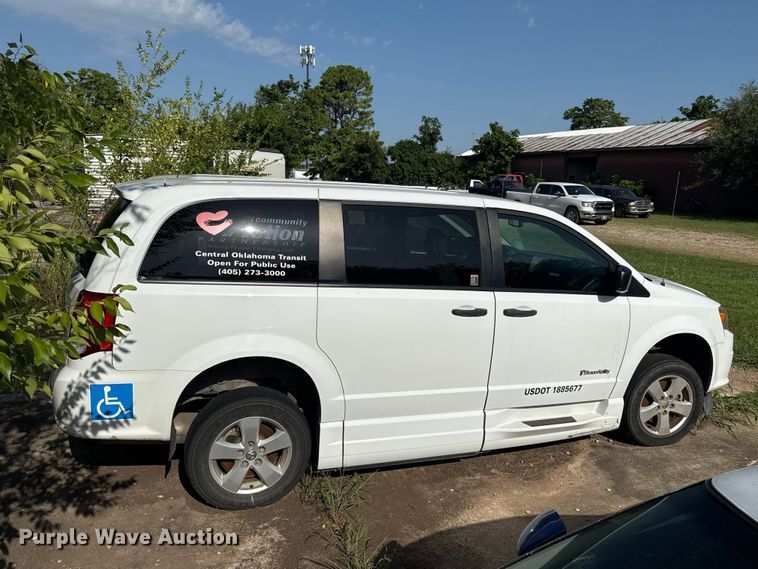 image for item FC4026 2019 Dodge Grand Caravan handicap accessible van