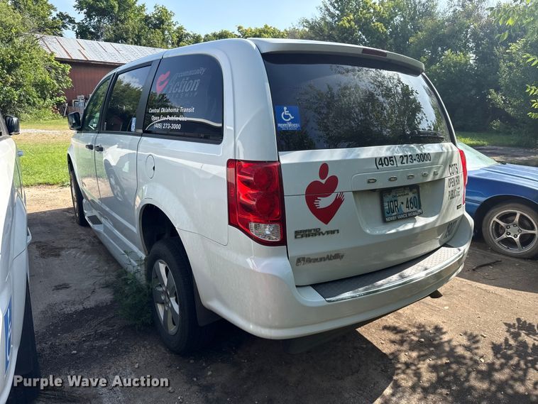 image for item FC4026 2019 Dodge Grand Caravan handicap accessible van