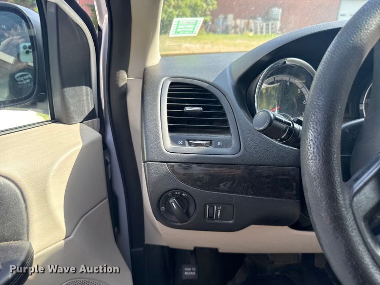 image for item FC4026 2019 Dodge Grand Caravan handicap accessible van