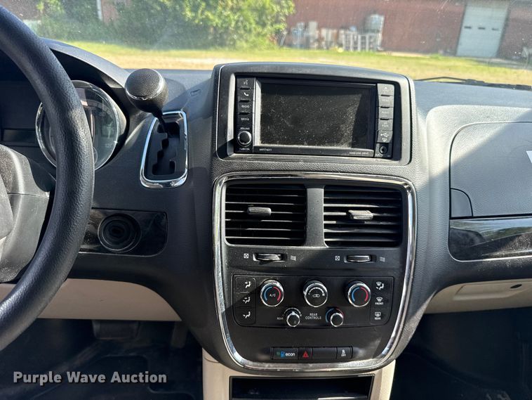 image for item FC4026 2019 Dodge Grand Caravan handicap accessible van