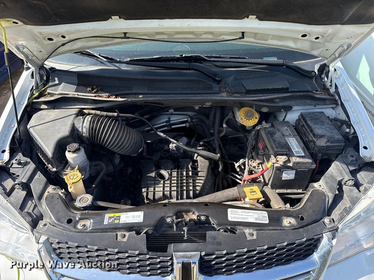 image for item FC4026 2019 Dodge Grand Caravan handicap accessible van