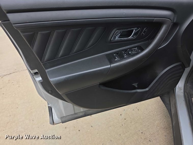 image for item FH6109 2018 Ford Taurus Police Interceptor 