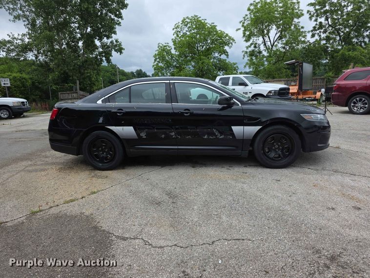 image for item FH6115 2019 Ford Taurus Police Interceptor 