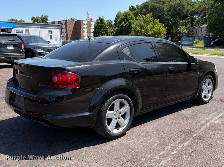 image for item FH6175 2011 Dodge Avenger 