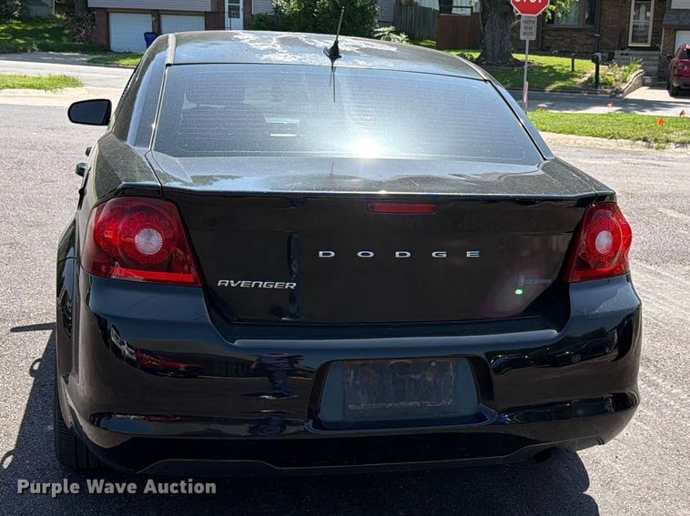 image for item FH6175 2011 Dodge Avenger 