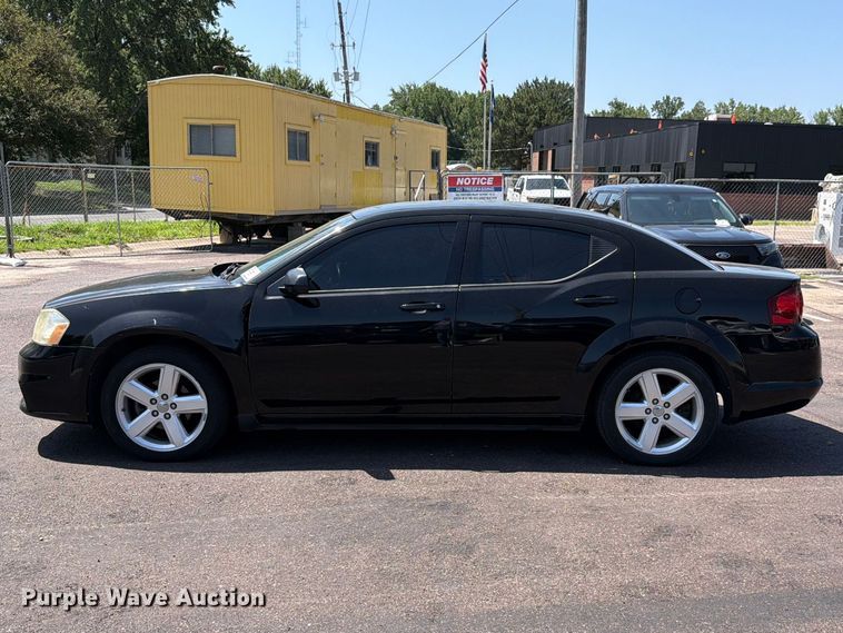 image for item FH6175 2011 Dodge Avenger 