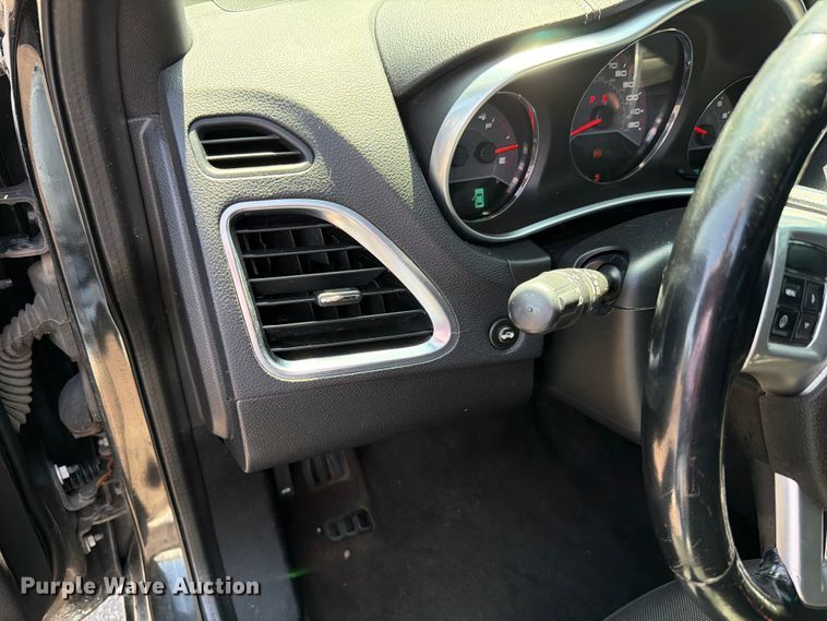 image for item FH6175 2011 Dodge Avenger 