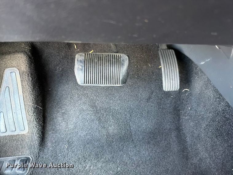image for item FH6175 2011 Dodge Avenger 