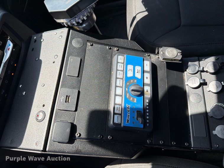 image for item FH6177 2020 Ford Explorer Police SUV
