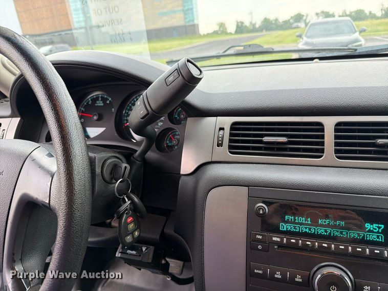 image for item FH6248 2013 Chevrolet Tahoe Police SUV