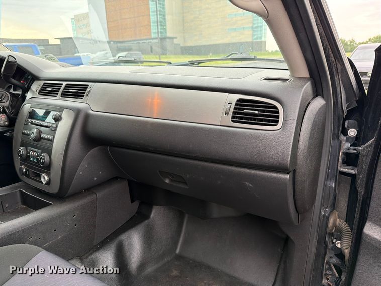image for item FH6248 2013 Chevrolet Tahoe Police SUV
