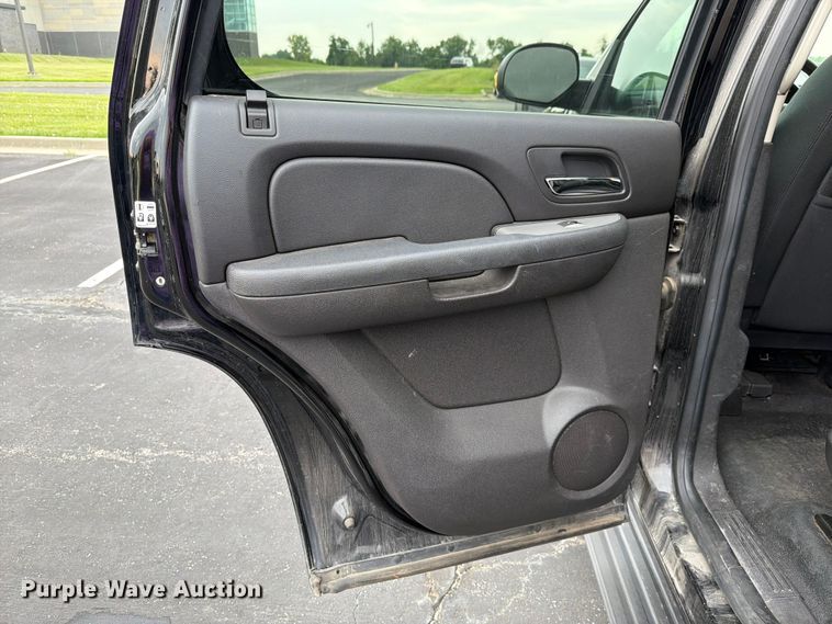 image for item FH6248 2013 Chevrolet Tahoe Police SUV