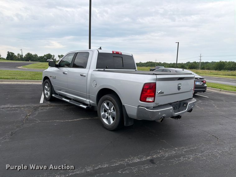image for item FH6249 2016 RAM 1500 Big Horn Crew Cab pickup truck