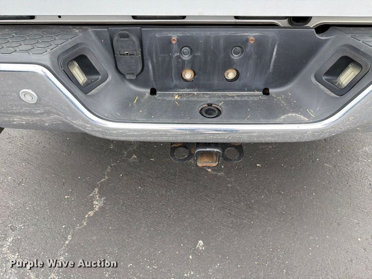 image for item FH6249 2016 RAM 1500 Big Horn Crew Cab pickup truck