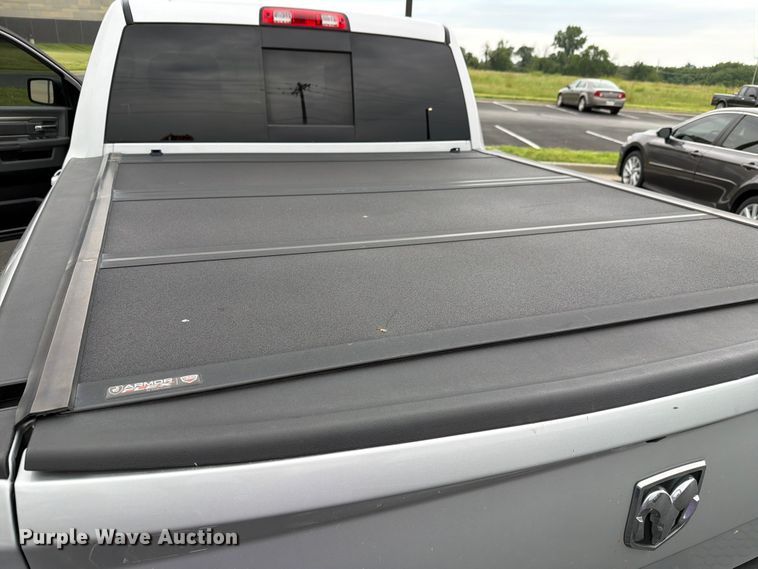 image for item FH6249 2016 RAM 1500 Big Horn Crew Cab pickup truck