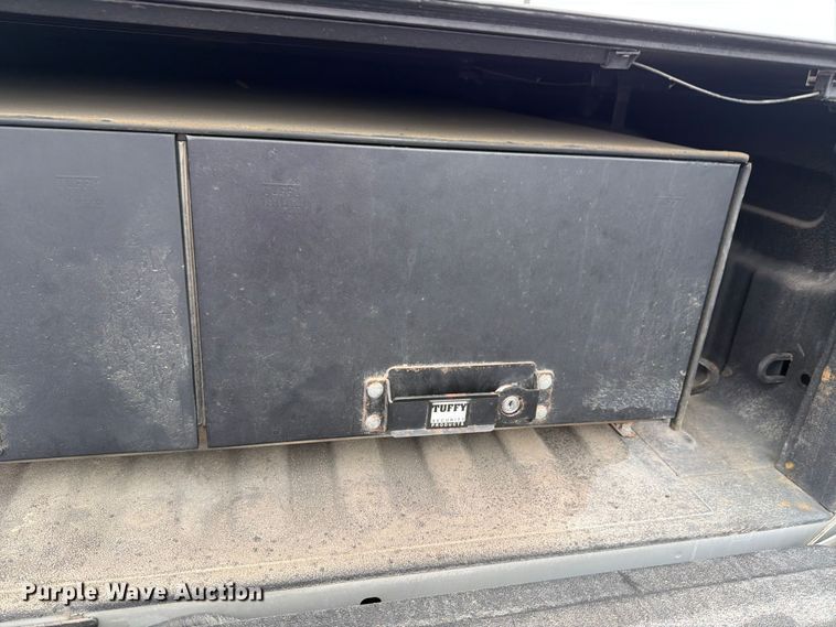 image for item FH6249 2016 RAM 1500 Big Horn Crew Cab pickup truck