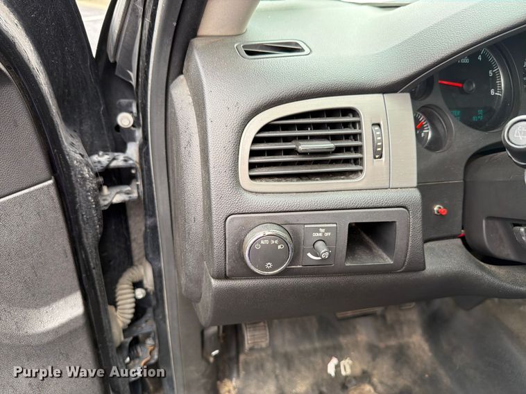 image for item FH6250 2013 Chevrolet Tahoe Police SUV