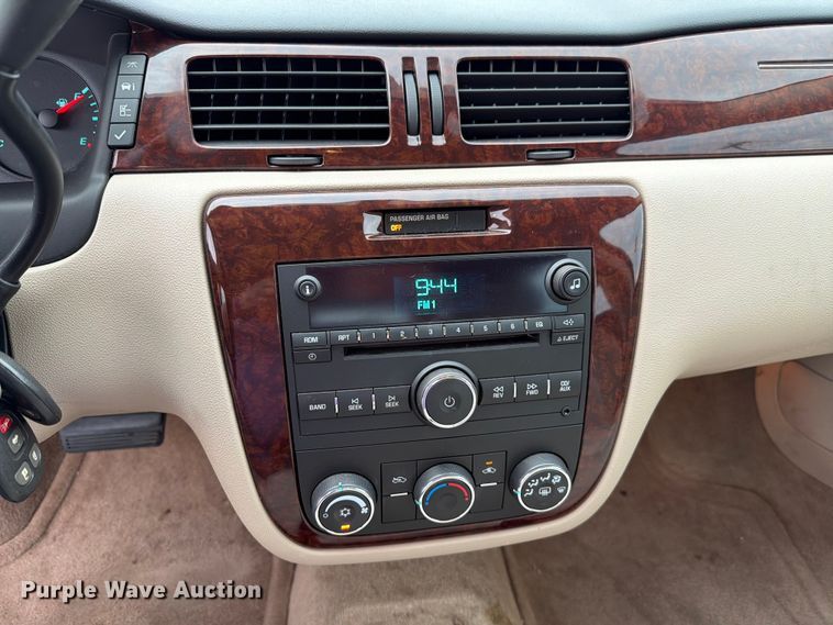 image for item FH6255 2011 Chevrolet Impala 