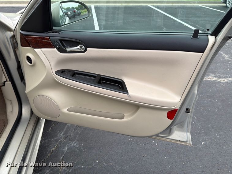 image for item FH6255 2011 Chevrolet Impala 