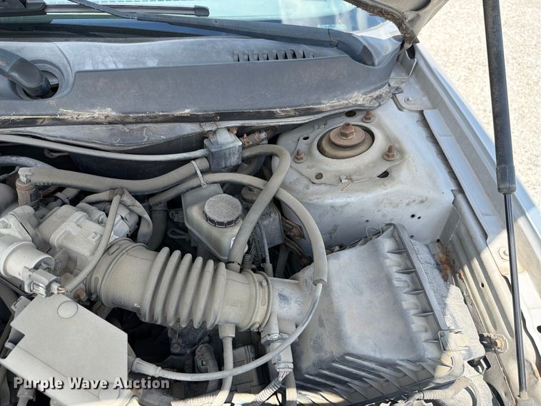 image for item FH6265 2005 Ford Taurus SE 