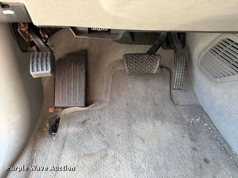 image for item FH6273 2011 Chevrolet Traverse LS SUV