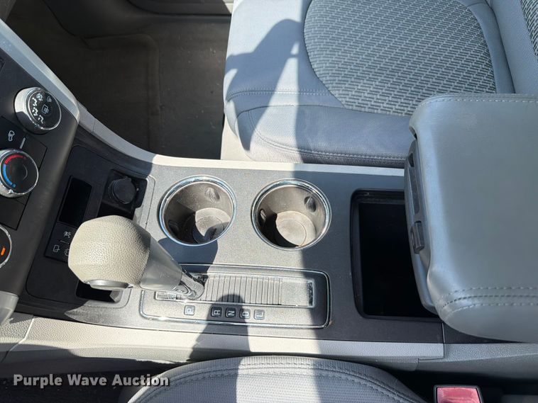image for item FH6273 2011 Chevrolet Traverse LS SUV