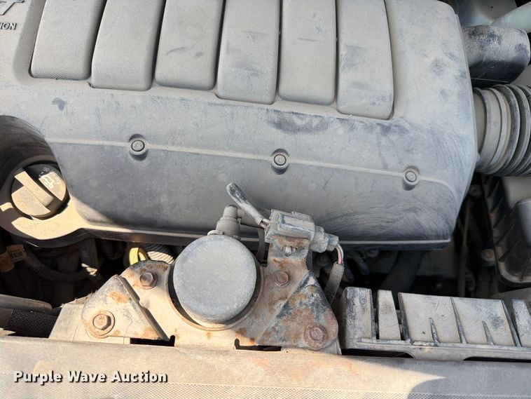 image for item FH6273 2011 Chevrolet Traverse LS SUV