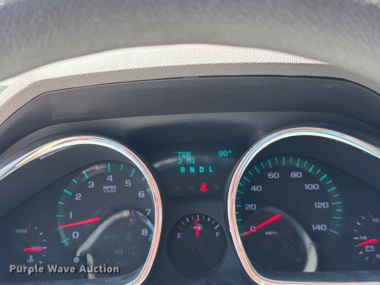 image for item FH6273 2011 Chevrolet Traverse LS SUV