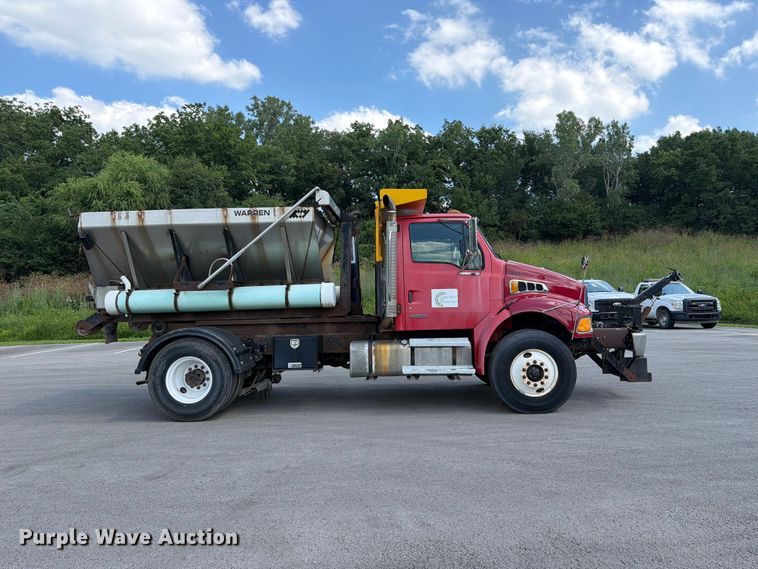 image for item FH6279 2004 Sterling Acterra hook lift truck