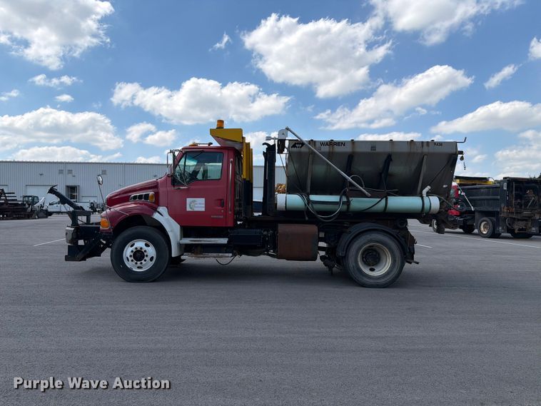image for item FH6279 2004 Sterling Acterra hook lift truck