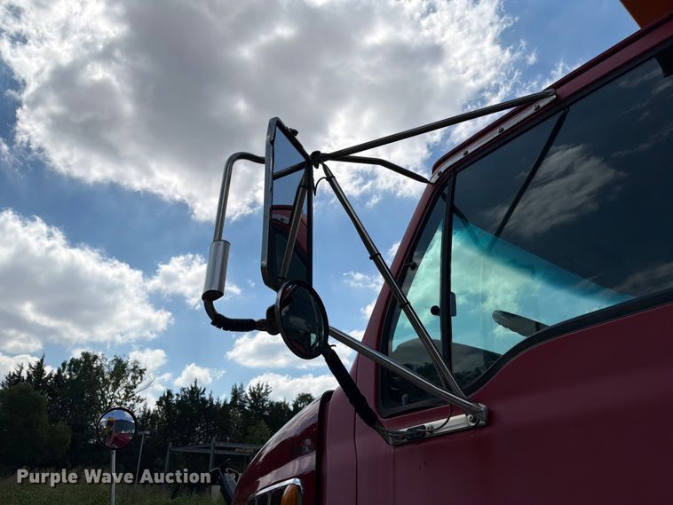 image for item FH6279 2004 Sterling Acterra hook lift truck