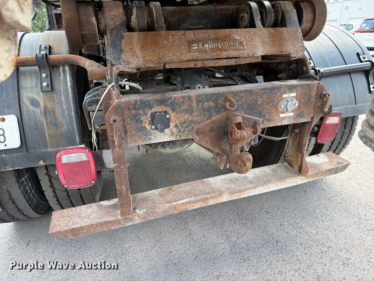 image for item FH6279 2004 Sterling Acterra hook lift truck