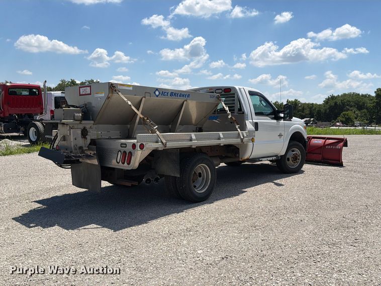 image for item FH6281 2014 Ford F350 Super Duty flatbed pickup truck