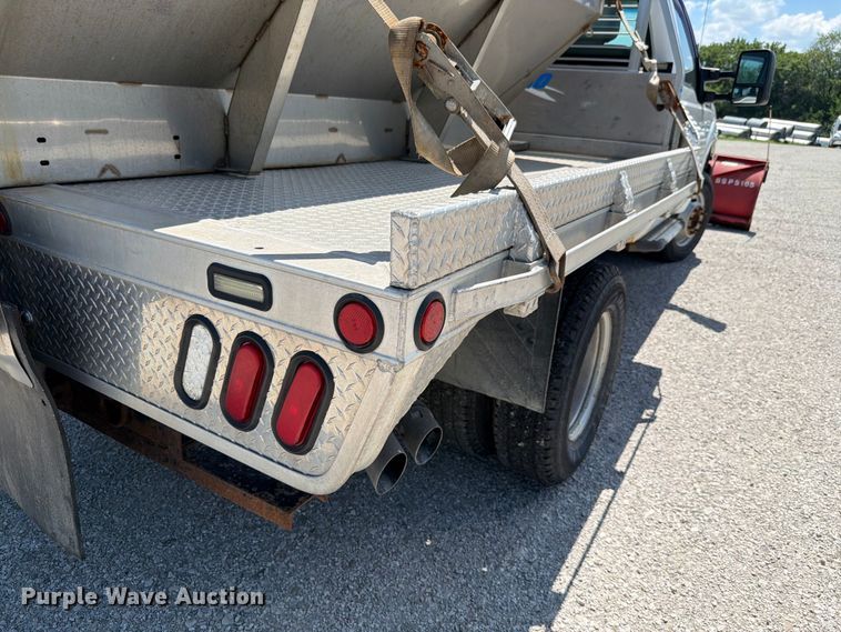 image for item FH6281 2014 Ford F350 Super Duty flatbed pickup truck