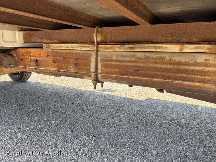 image for item FH6283 2000 Ford F450 Super Duty XL box truck