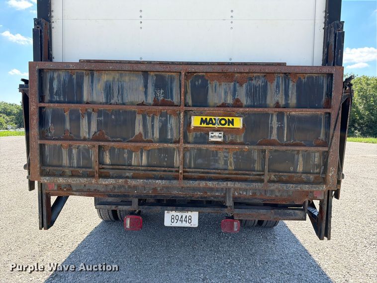 image for item FH6283 2000 Ford F450 Super Duty XL box truck